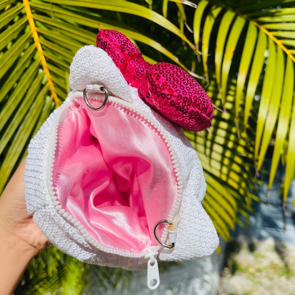 Hellokitty Sequins Clutch - image 4